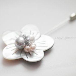 Mother Of Pearl Flower Men Boutonniere Lapel Pin