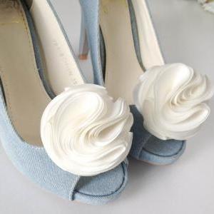 Black Pom Pom Flower Shoe Clips,set Of 2 Only