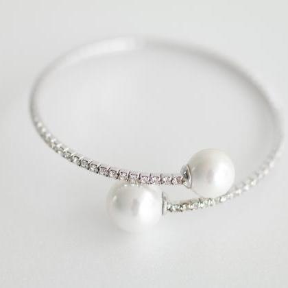 Double pearl crystal bracelet in si..