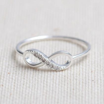 Us 5 Size-delicate Infinity Ring In Gold