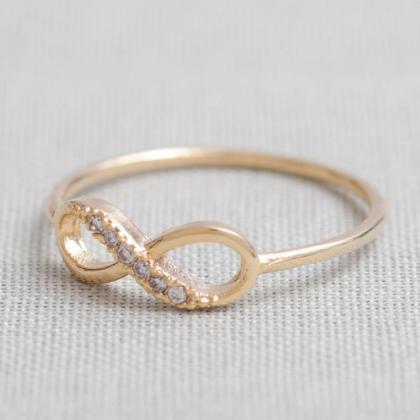 Us 10 Size-delicate Infinity Ring In Gold Only