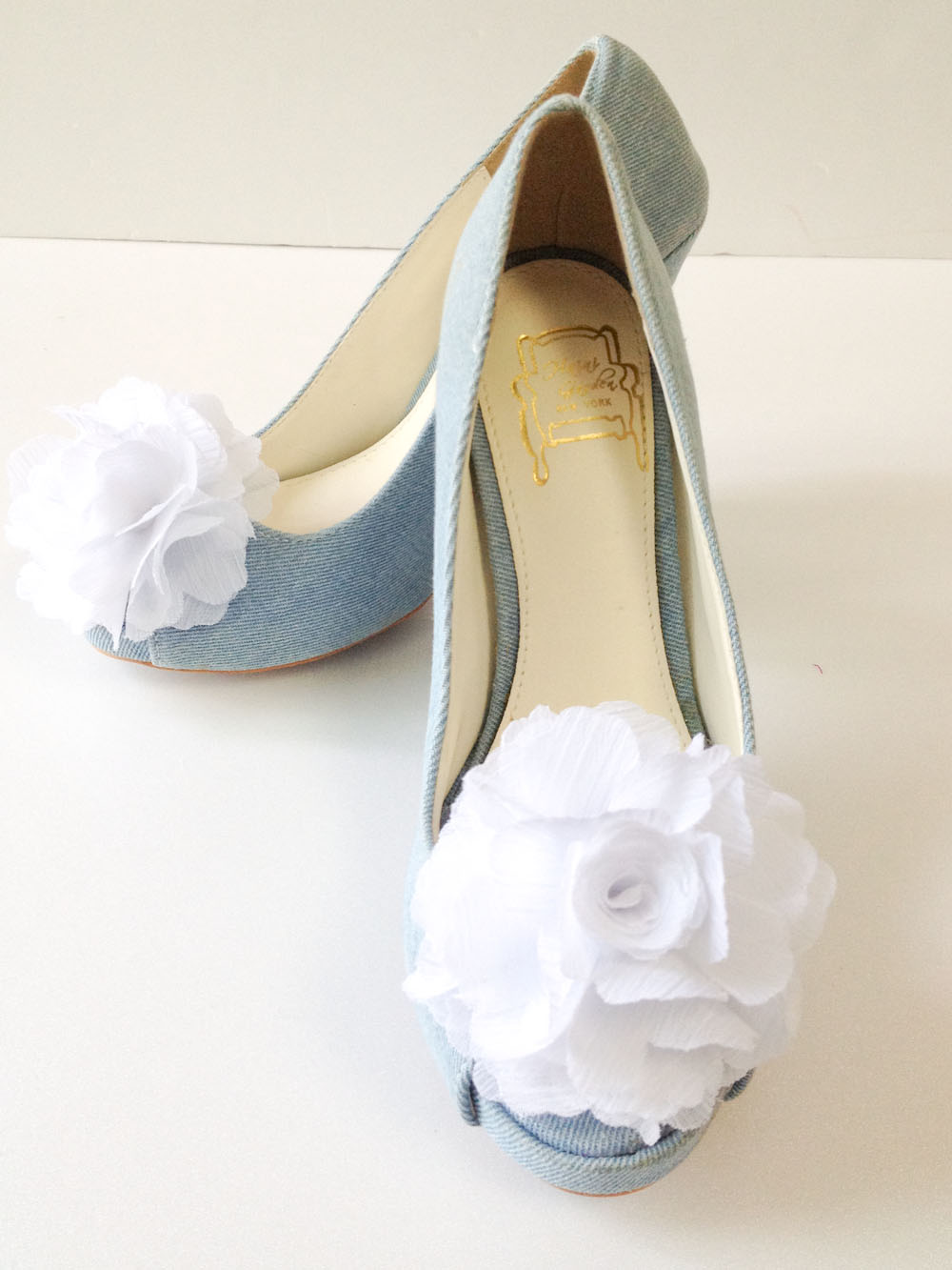 1 Pair(Set Of 2)-PURE WHITE-Chiffon Flower Shoe Clips For Bridal ...