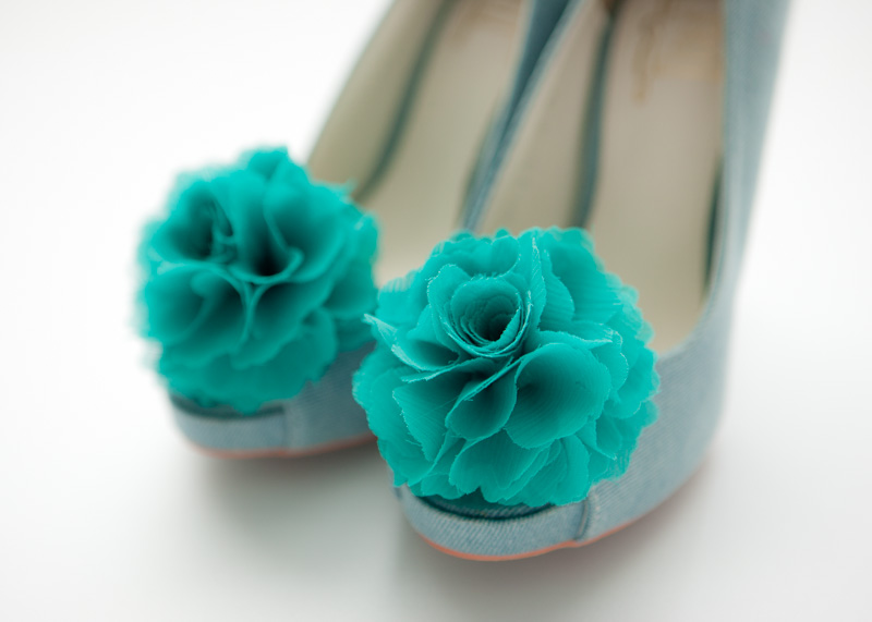 1 pair (Set of 2) Teal green Chiffon flower shoe clips for bridal wedding /Choose your color