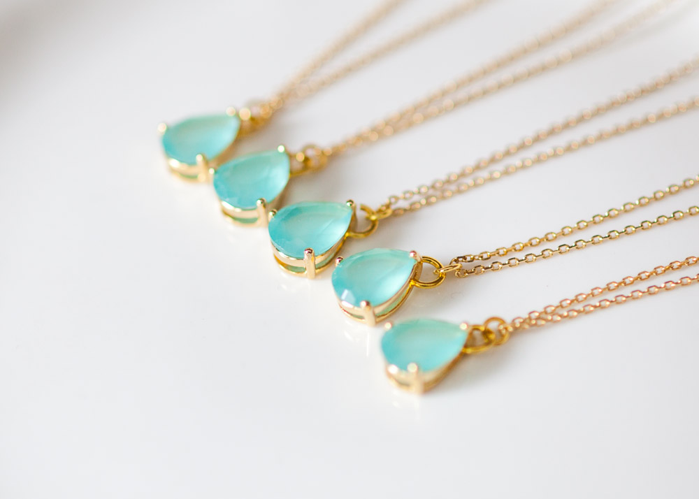Bridesmaid Gifts - Set Of 5 - Teardrop Glass Gold Chain Necklaces